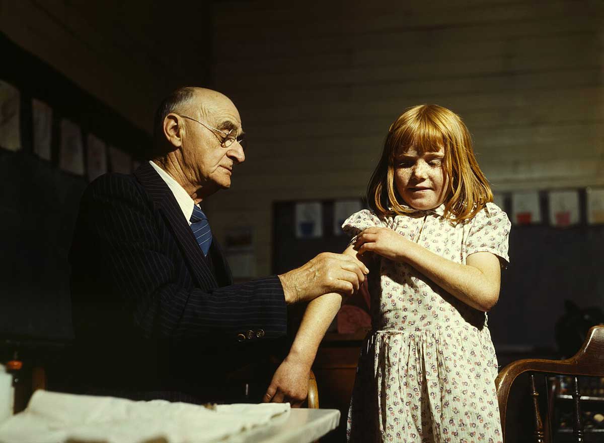 John Vachon(w) for the United States Farm Security Administration(w), Public domain, via Wikimedia Commons